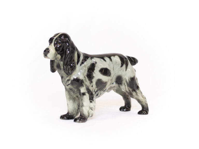 figura de un perro spaniel